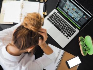 Stressmanagement hilft Arbeitsstress und Alltagsstress erfolgreich zu meistern