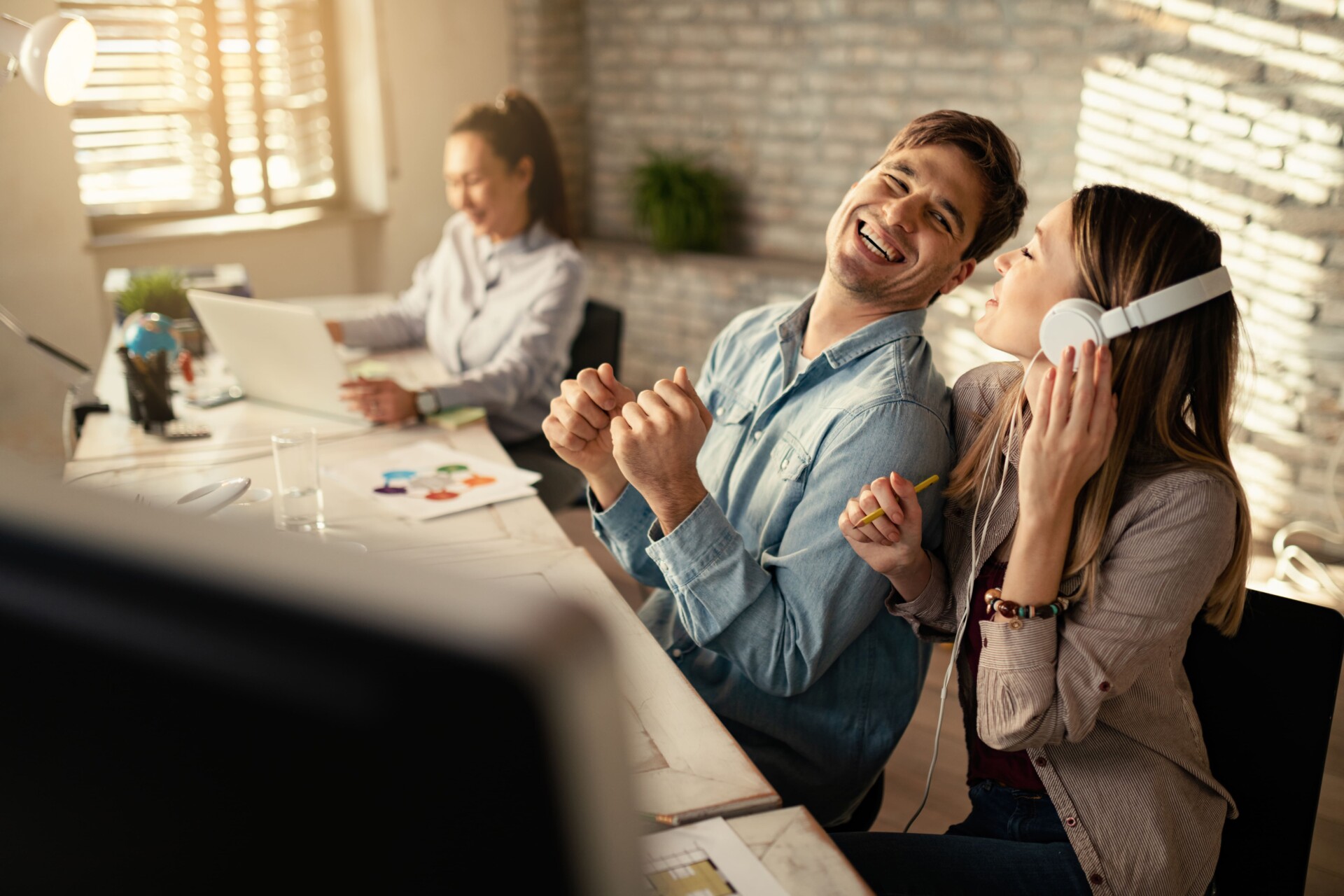 Wie das Wellbeing am Arbeitsplatz gesteigert werden kann